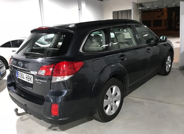 Subaru Outback 2.5i 167cv lleno