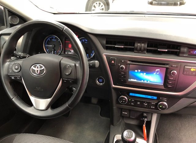 Toyota Auris 2.0 D4-D 125cv lleno